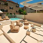 Ibella Luxury Rooms